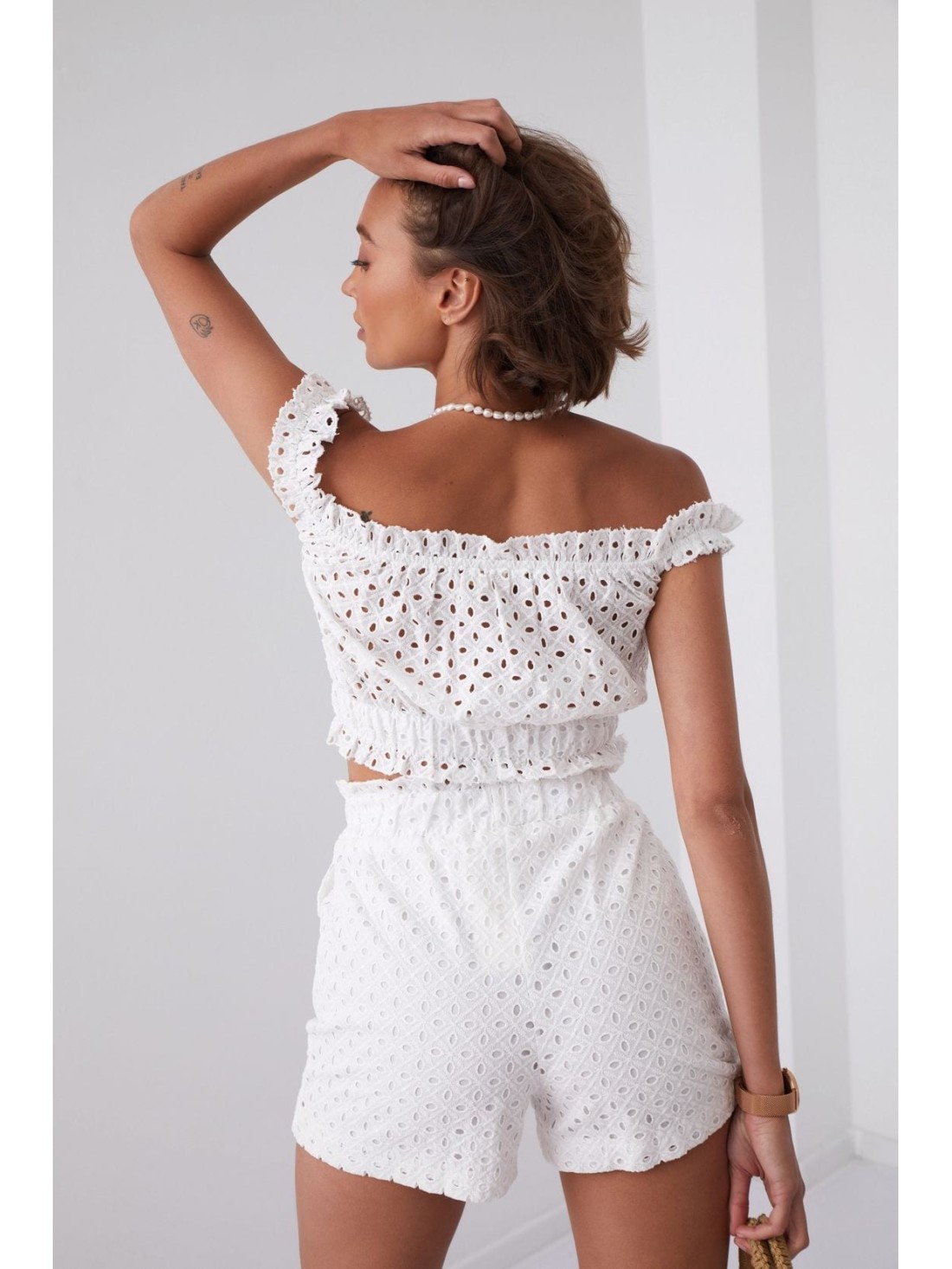 Openwork shorts with pockets, cream 5045 - Online store - Boutique